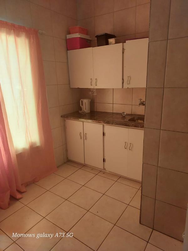 1 Bedroom Property for Sale in Kannoniers Park North West